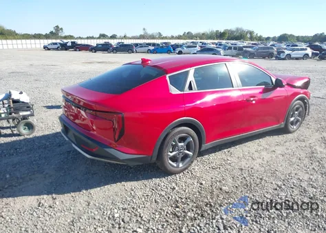 2025 Kia K4 Lxs из США, поврежденный, VIN 3KPFT4DE7SE004491